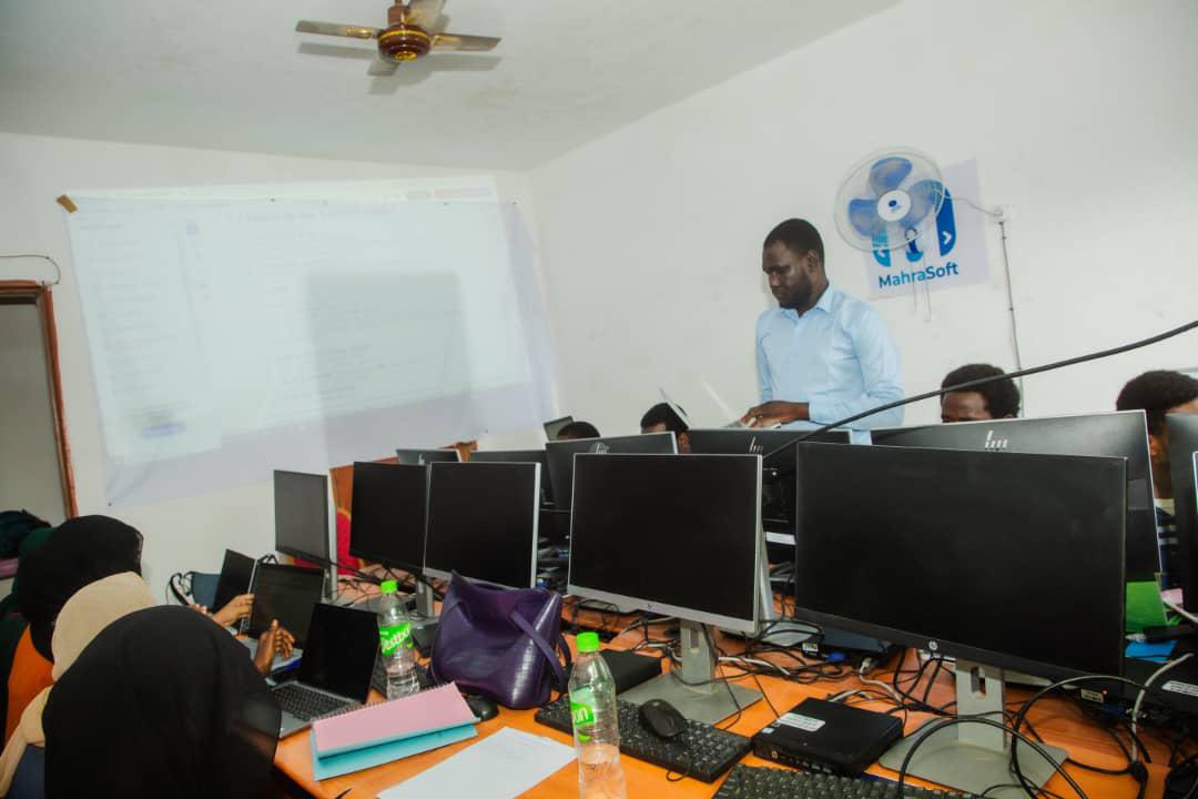 Étudiants chez Mahrasoft